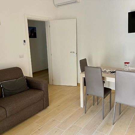 Appartamenti Villa Miramare Rimini Extérieur photo