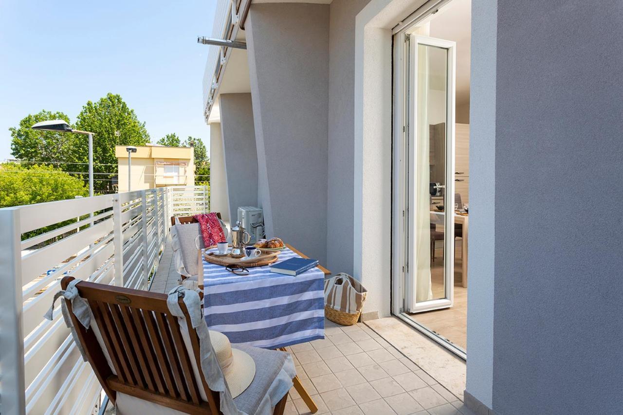 Appartamenti Villa Miramare Rimini Extérieur photo